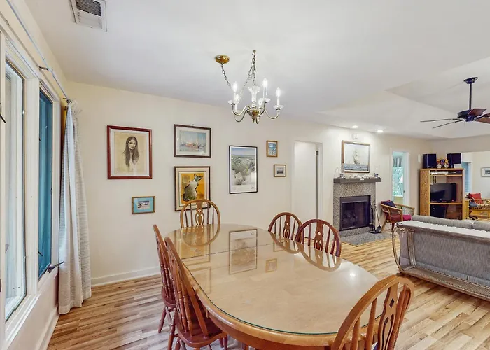 Inlet Cove 23
